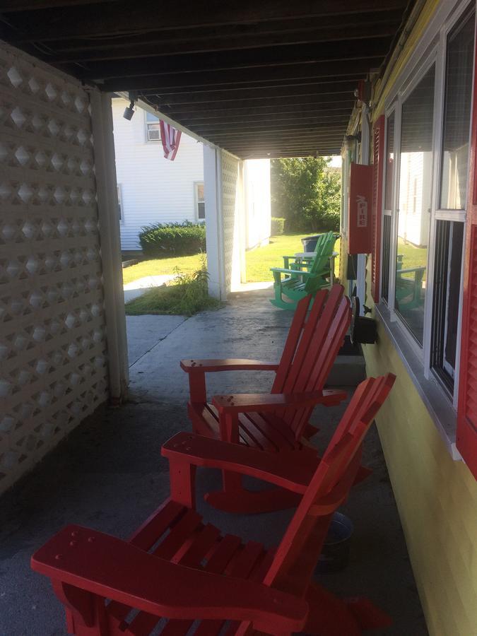 Beach Ball Inn Westerly Εξωτερικό φωτογραφία