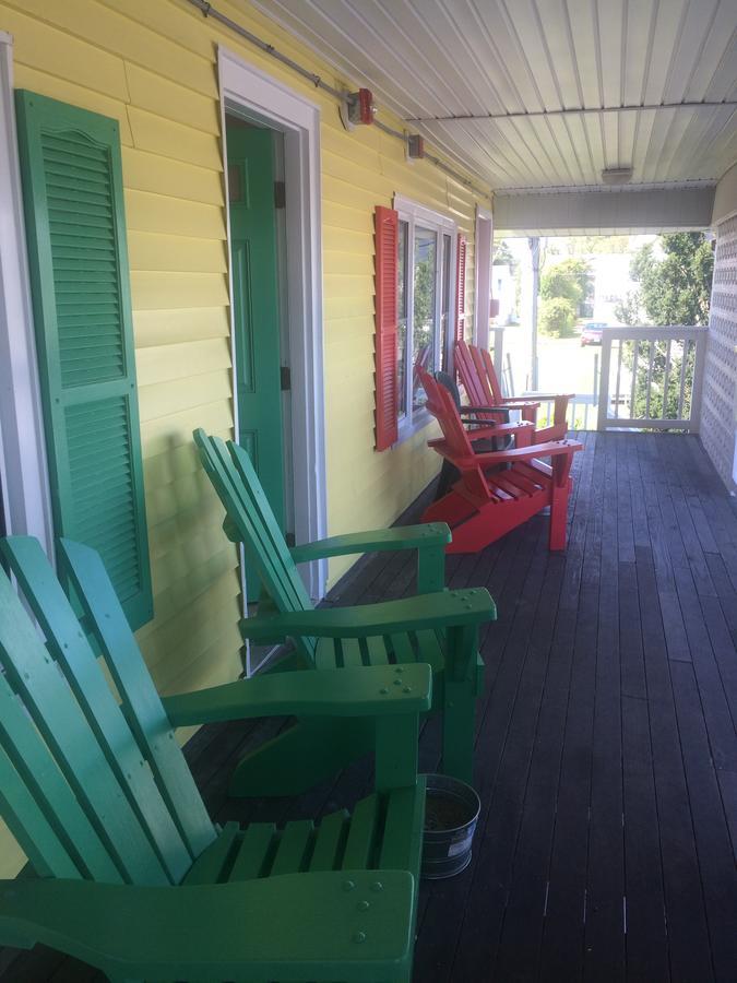 Beach Ball Inn Westerly Εξωτερικό φωτογραφία